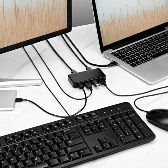 Insignia™ - NS-PH3A4AS 4-Port USB 3.0 Hub - Black - Picture 3 of 8